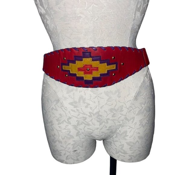 Leather Shop Vintage Womens Belt Size Medium Red Statement Gold Studs - Picture 5 of 10